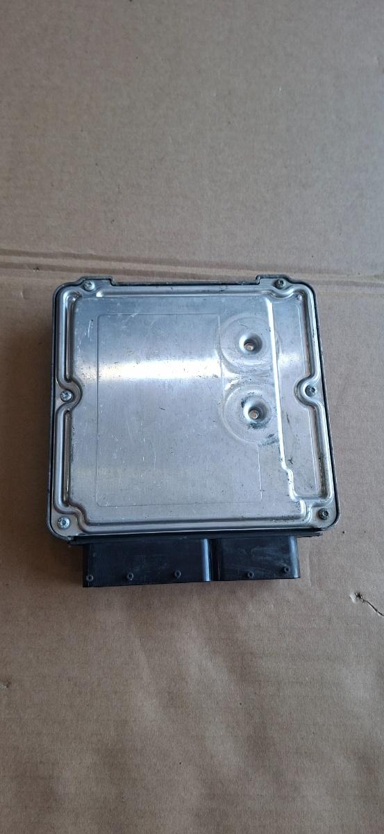 ECU modul/unitate de control motor VOLKSWAGEN TOUAREG 7LA, 7L6, 7L7 2002 - 2013 3.0 V6 TDI BKS, CATA BOSCH EDC16CP34 0281011960 7L0907401
