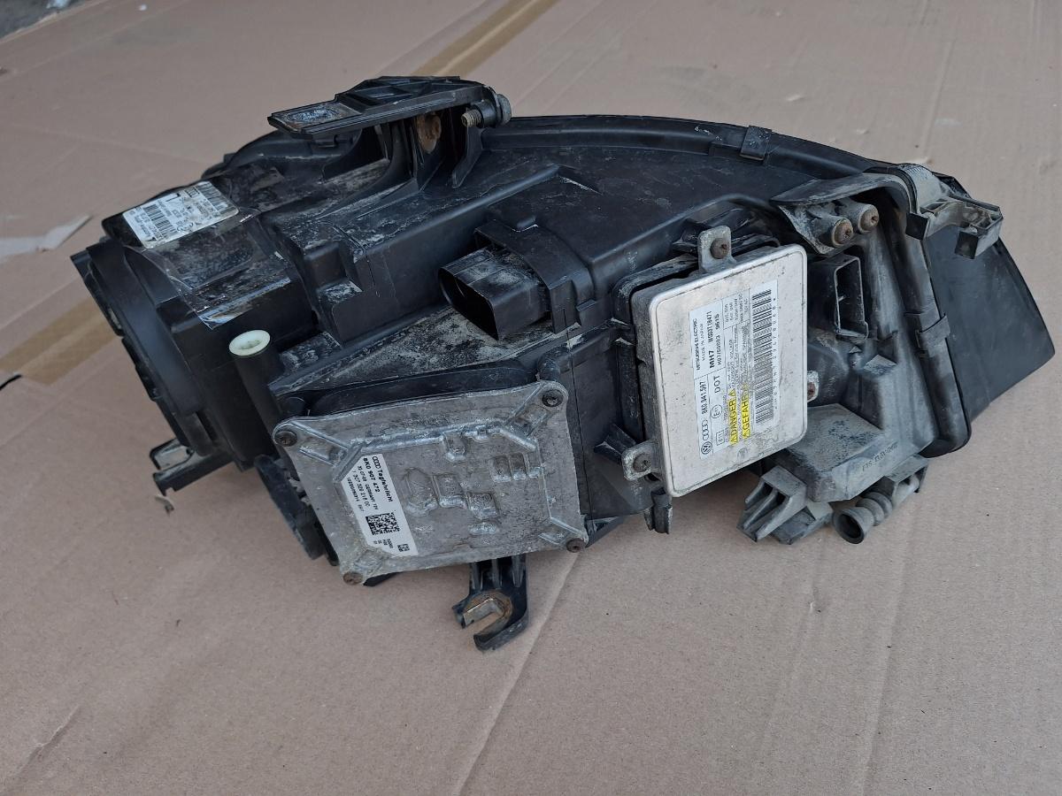 Far bixenon stanga LED AUDI A4 IV Avant 8K5, B8 2007 - 2011 8K0941003C