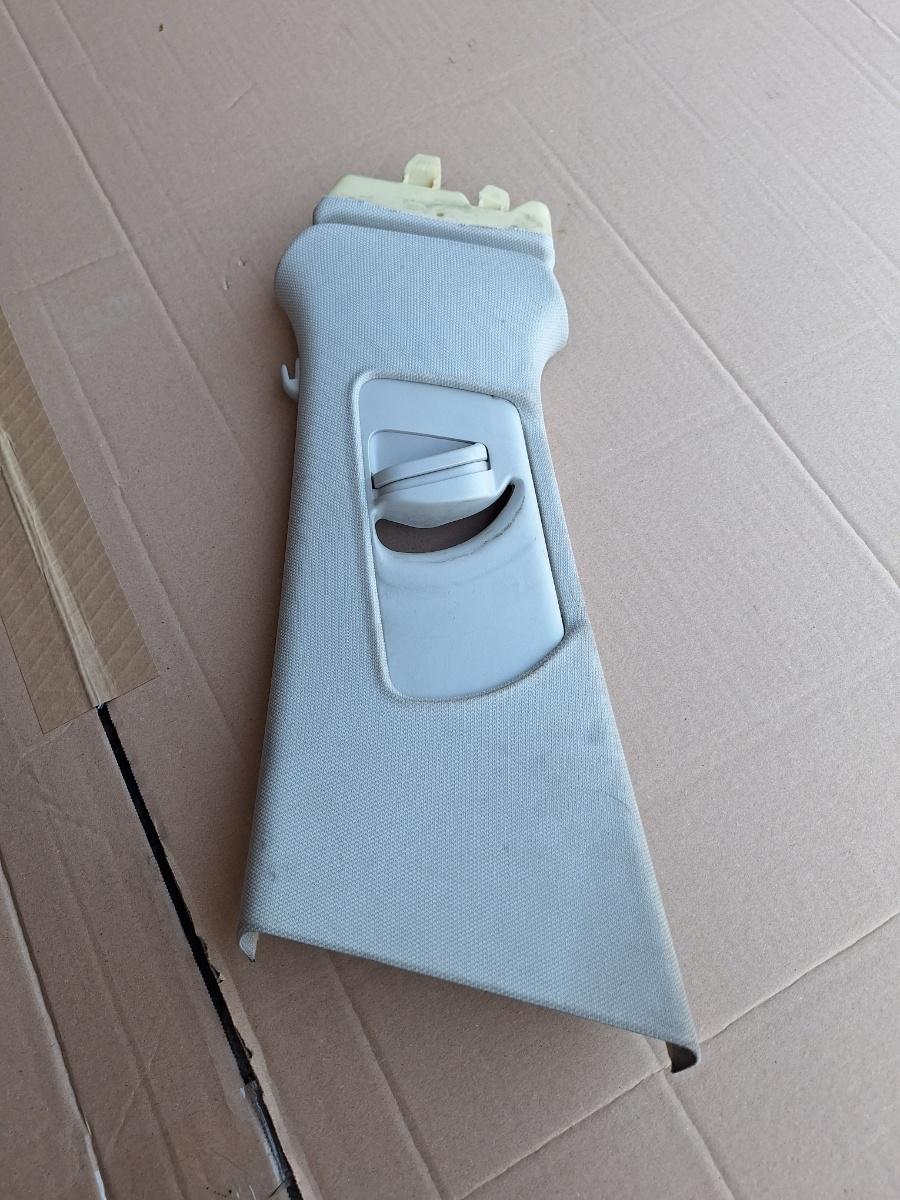Ornament stalp (B) (superior) stanga AUDI A4 IV Avant 8K5, B8 2007 - 2015 2.0 TDI CAGA, CJCA, CMEA, CMFA 8K0867293