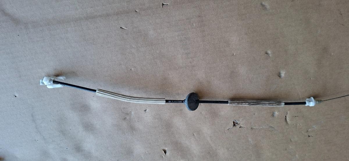 Cablu portiera fata VOLKSWAGEN TOUAREG 7LA, 7L6, 7L7 2002 - 2013 3.0 V6 TDI BKS, CATA 7L6837085