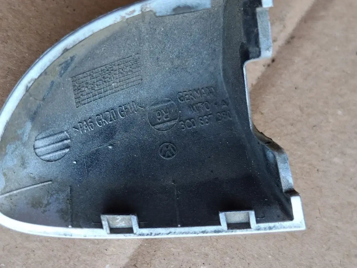 Capac maner portiera LA7W dreapta fata VOLKSWAGEN PASSAT 365 2010 - 2014 3C0837880A