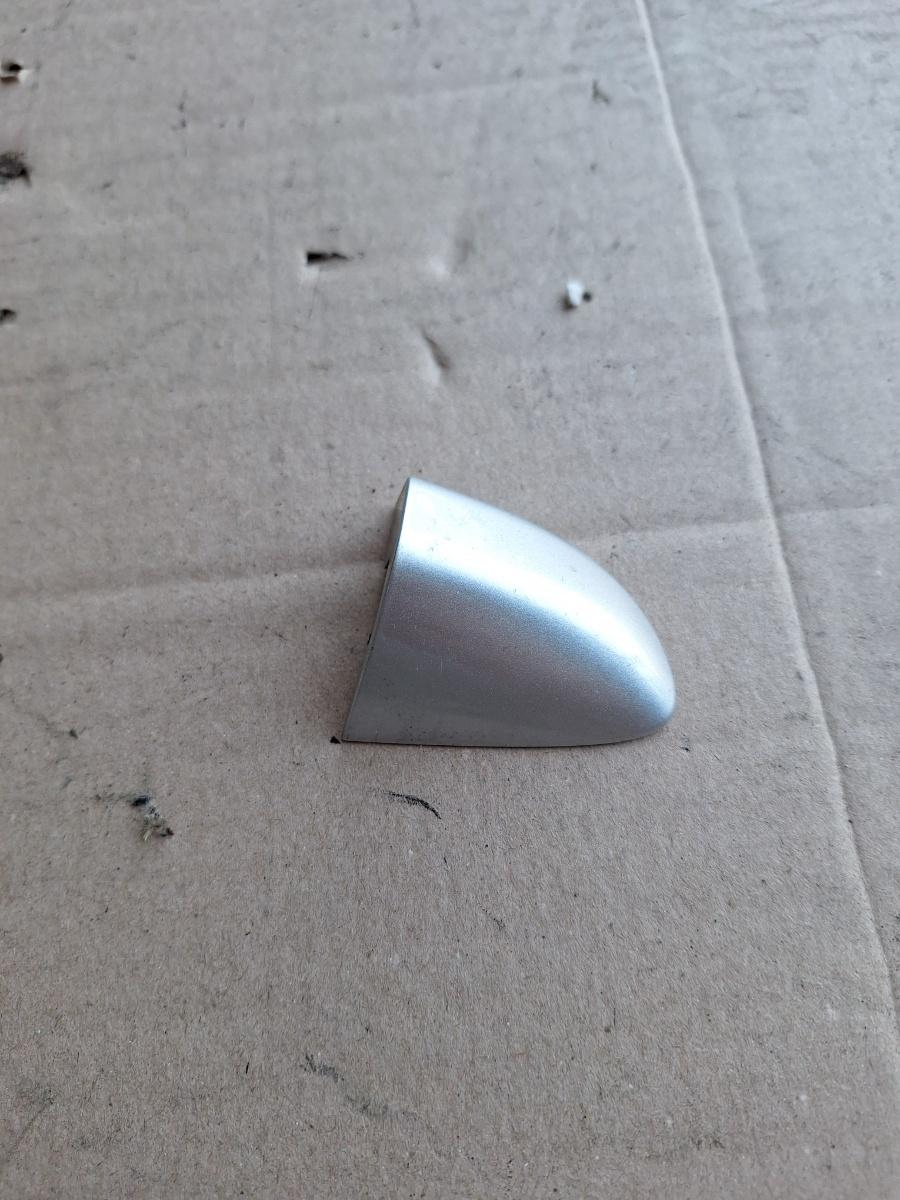 Capac maner portiera LA7W dreapta fata VOLKSWAGEN PASSAT 365 2010 - 2014 3C0837880A