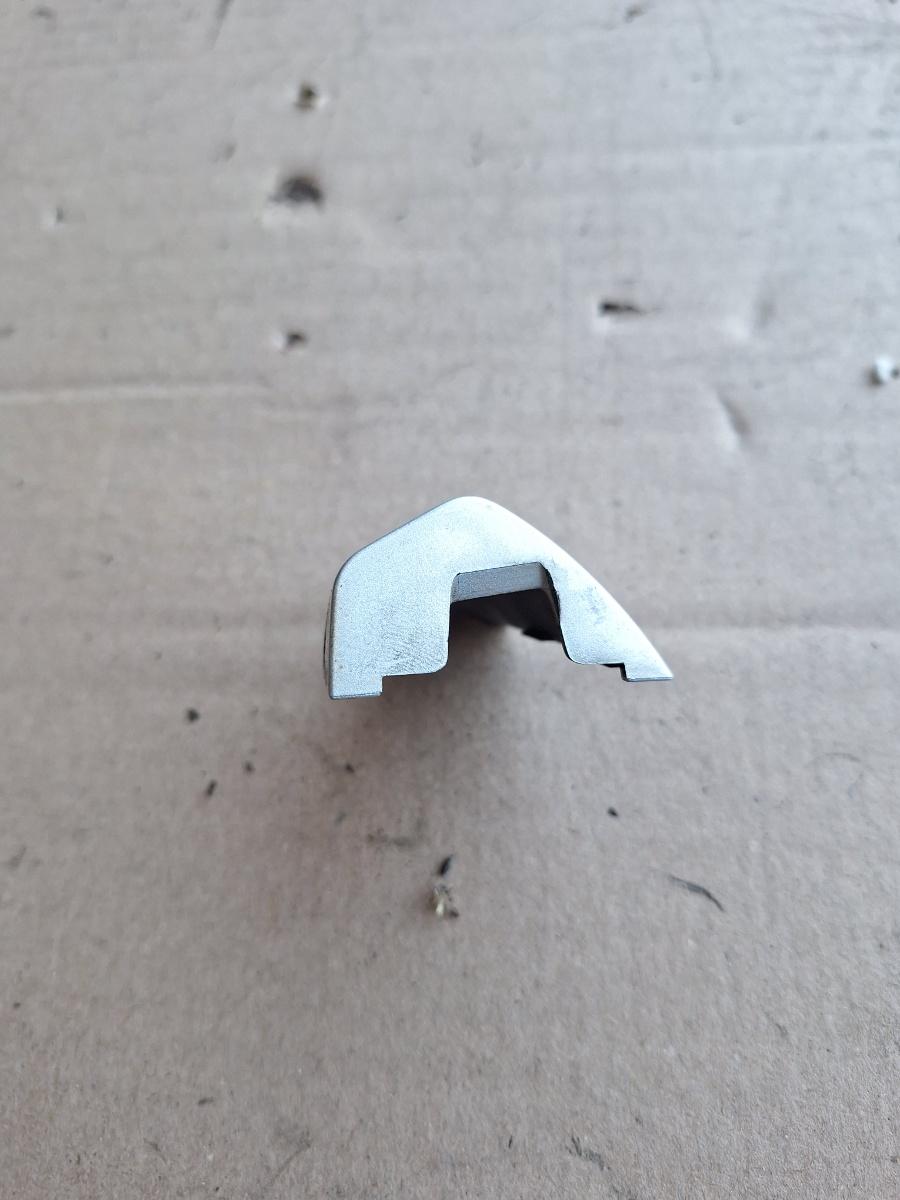 Capac maner portiera LA7W dreapta fata VOLKSWAGEN PASSAT 365 2010 - 2014 3C0837880A