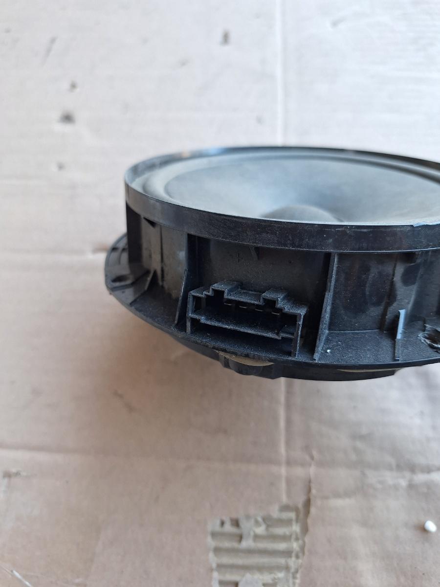 Difuzor panou spate VOLKSWAGEN PASSAT 365 2010 - 2014 2.0 TDi BlueMotion CFFB 3C8035453