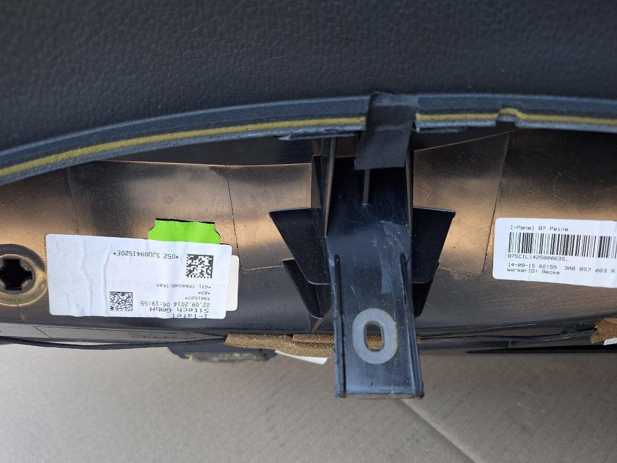 Panou de bord VOLKSWAGEN PASSAT 365 2010 - 2014 2.0 TDi BlueMotion CFFB 3AB857003R
