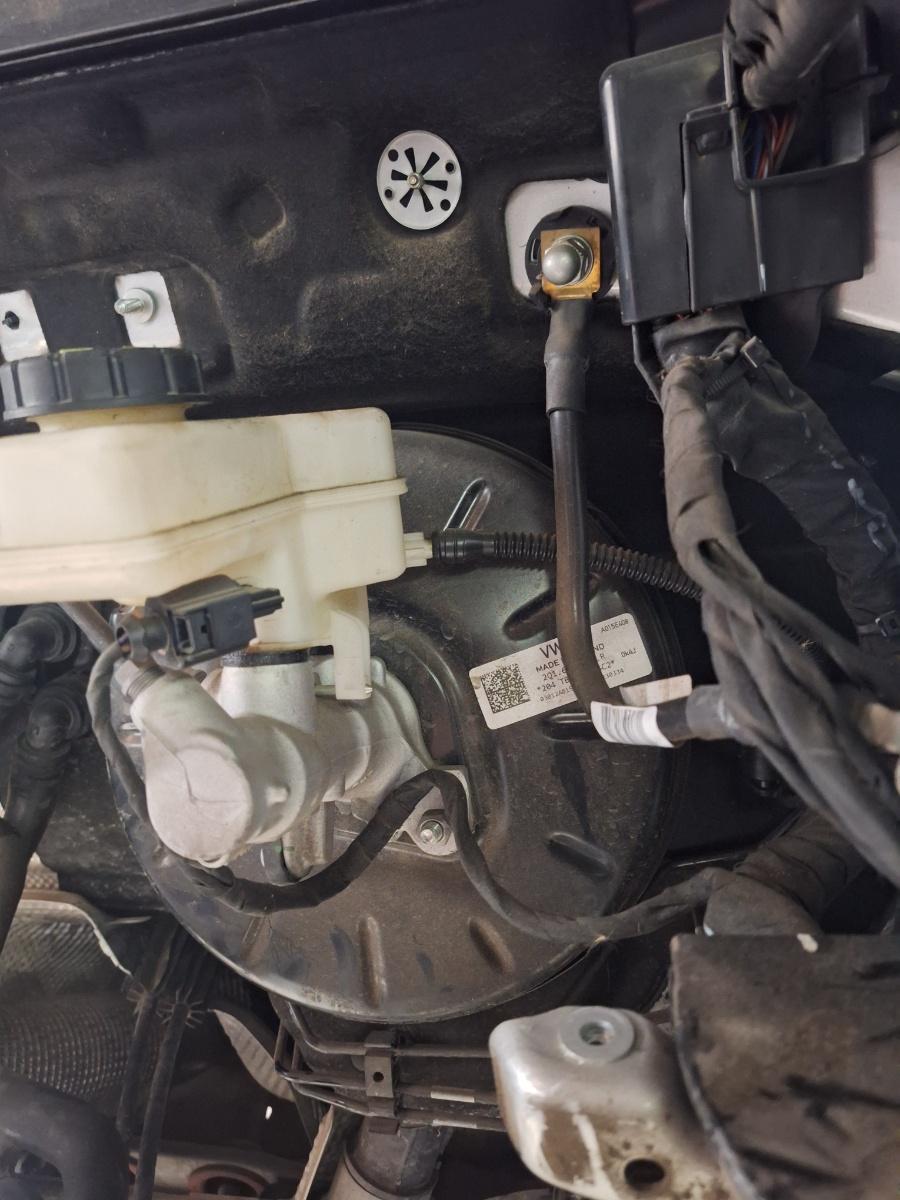 Tulumba servofrana cu pompa SKODA KAMIQ [ 2018 -> ] 1.5 TSI ACT EVO DPCA 2Q1614105R