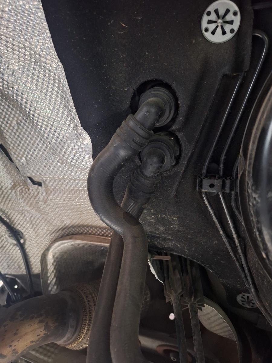 Furtunuri apa motor - habitaclu SKODA KAMIQ [ 2018 -> ] 1.5 TSI ACT EVO DPCA 5Q0121156C