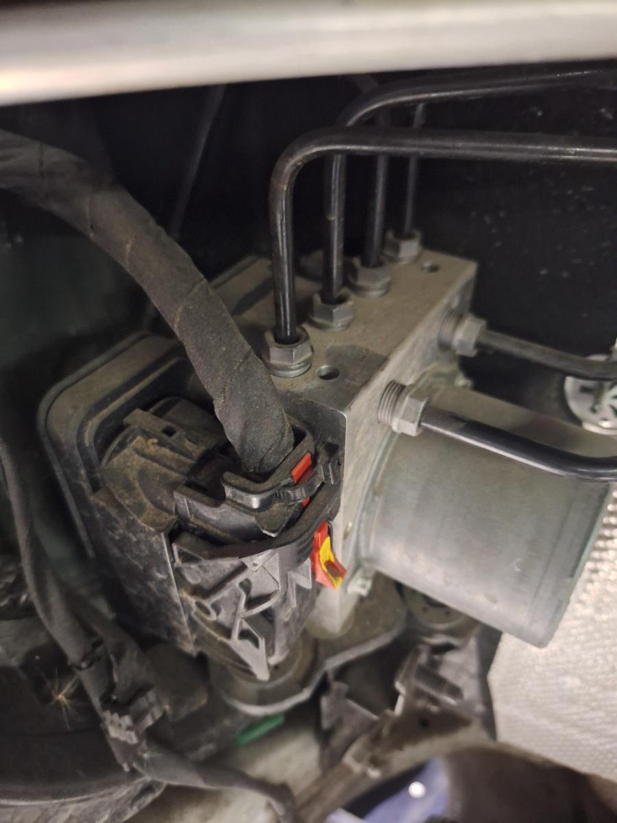 Pompa ABS SKODA KAMIQ [ 2018 -> ] 1.5 TSI ACT EVO DPCA 0265294490 2Q0614517AP