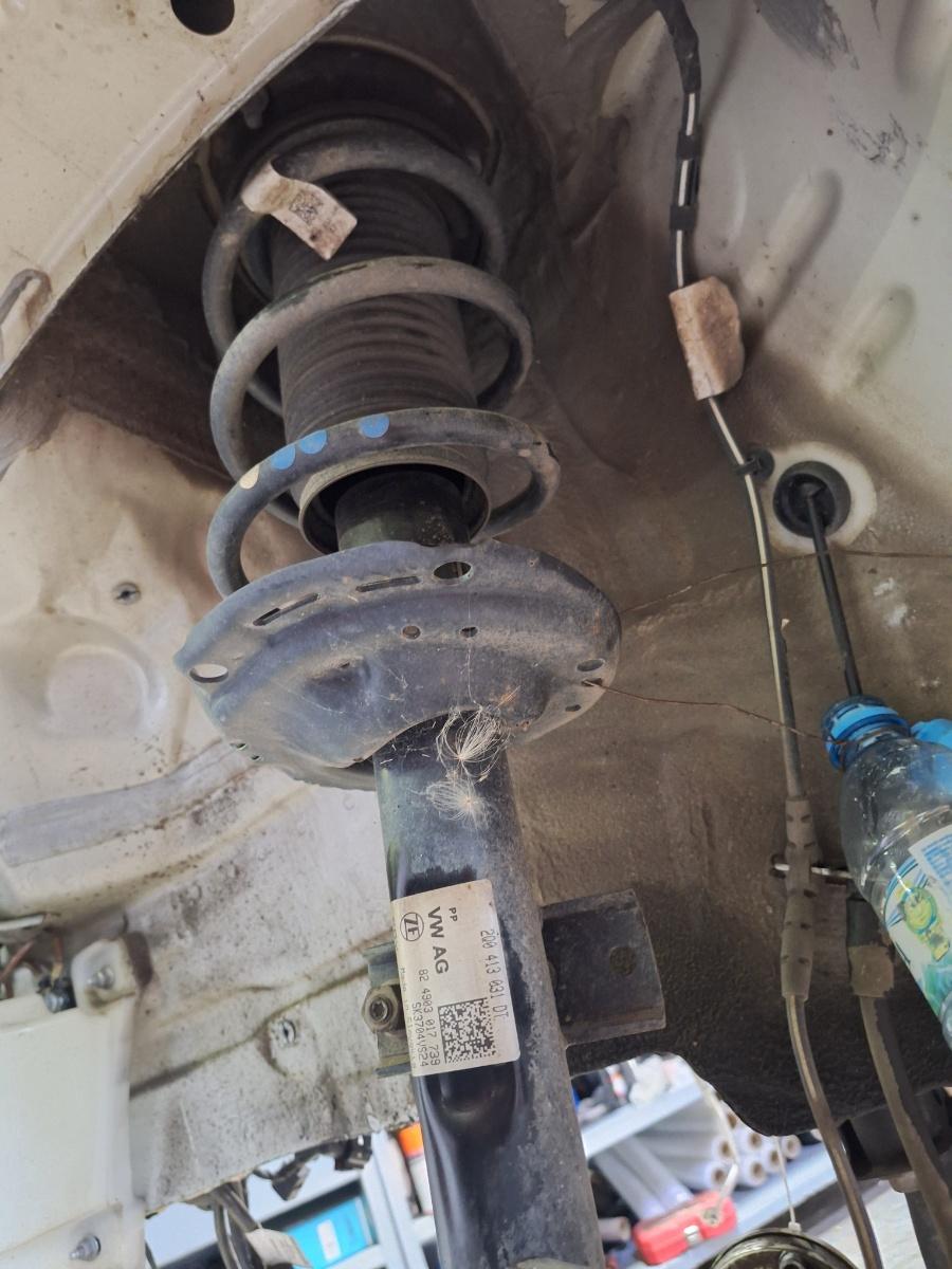 Set kit ansamblu suspensie fata arcuri cu amortizoare SKODA KAMIQ [ 2018 -> ] 1.5 TSI ACT EVO DPCA 2Q0413031DT