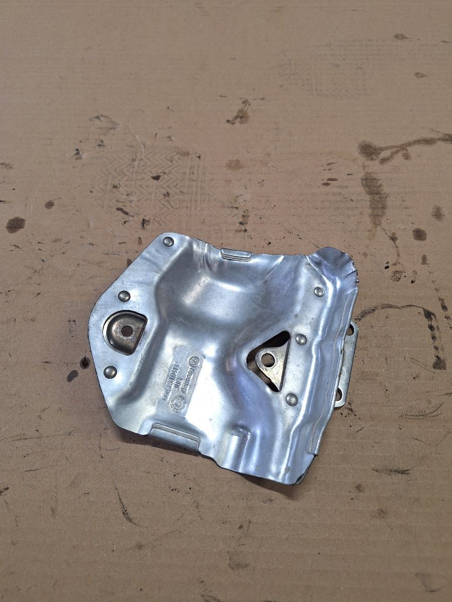 Scut termic compartiment motor SKODA KAMIQ [ 2018 -> ] 1.5 TSI ACT EVO DPCA 05E253041F