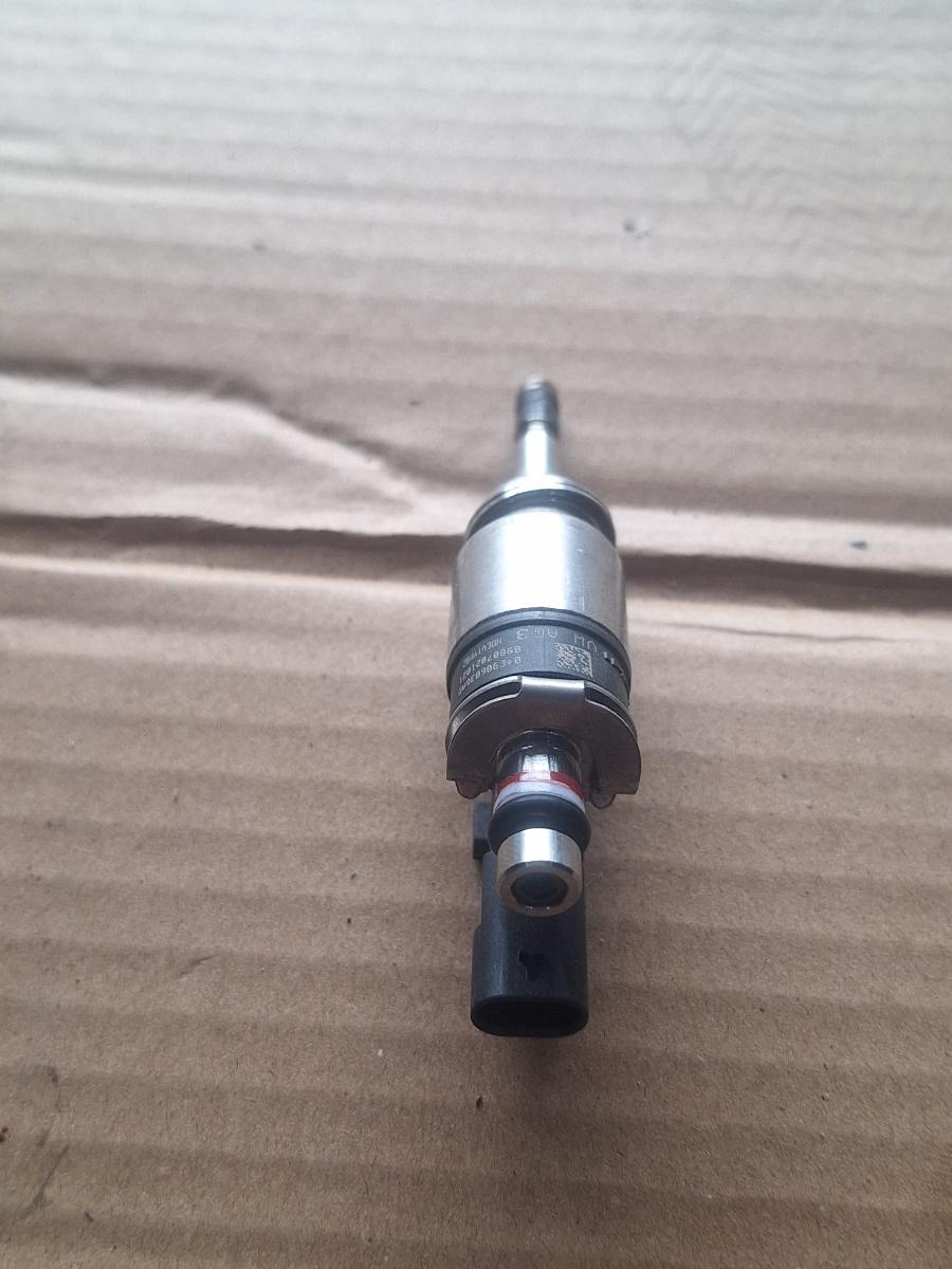 Injector combustibil SKODA KAMIQ [ 2018 -> ] 1.5 TSI ACT EVO DPCA 04E906036AD