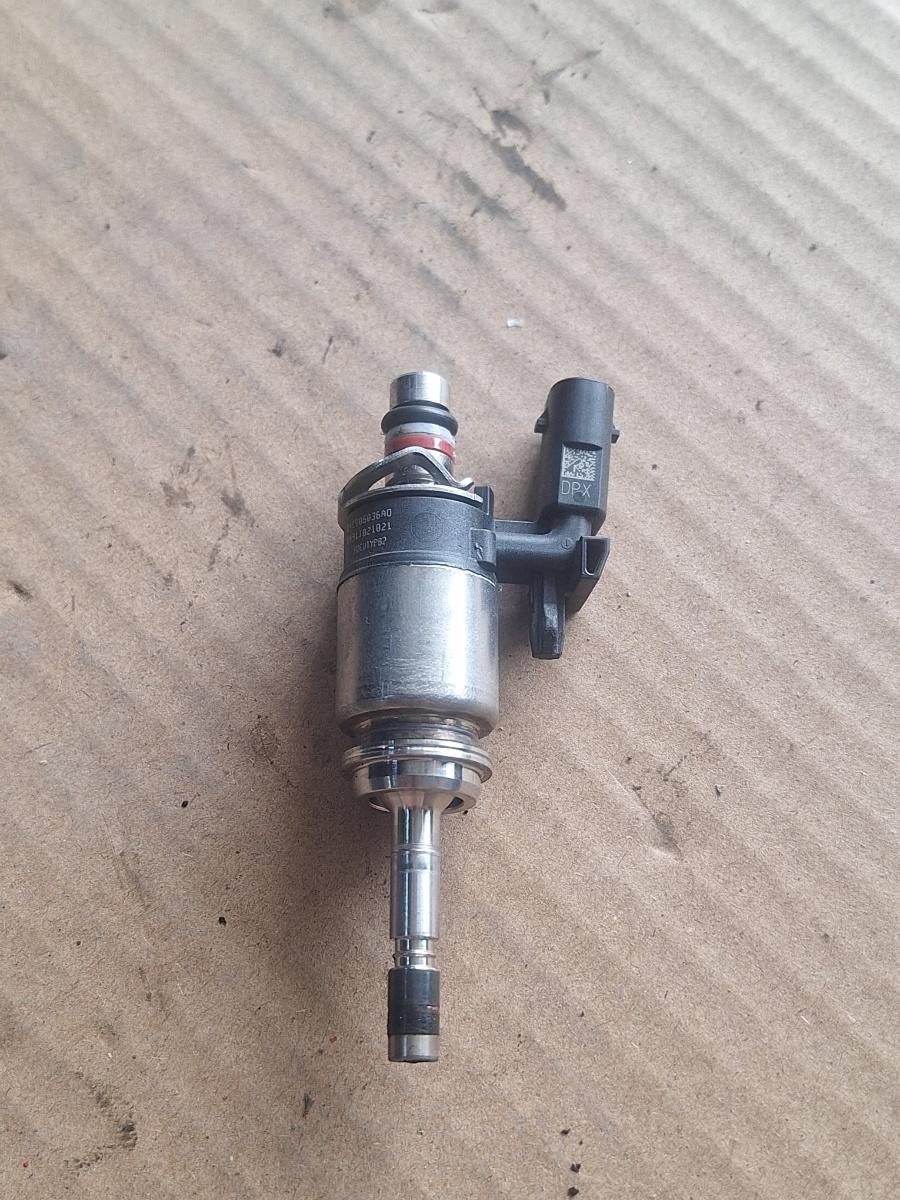 Injector combustibil SKODA KAMIQ [ 2018 -> ] 1.5 TSI ACT EVO DPCA 04E906036AD