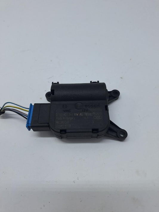 Actuator/motoras clapeta aer AC VOLKSWAGEN PASSAT 362 2010 - 2014 2.0 TDI CFFB 1K0907511B