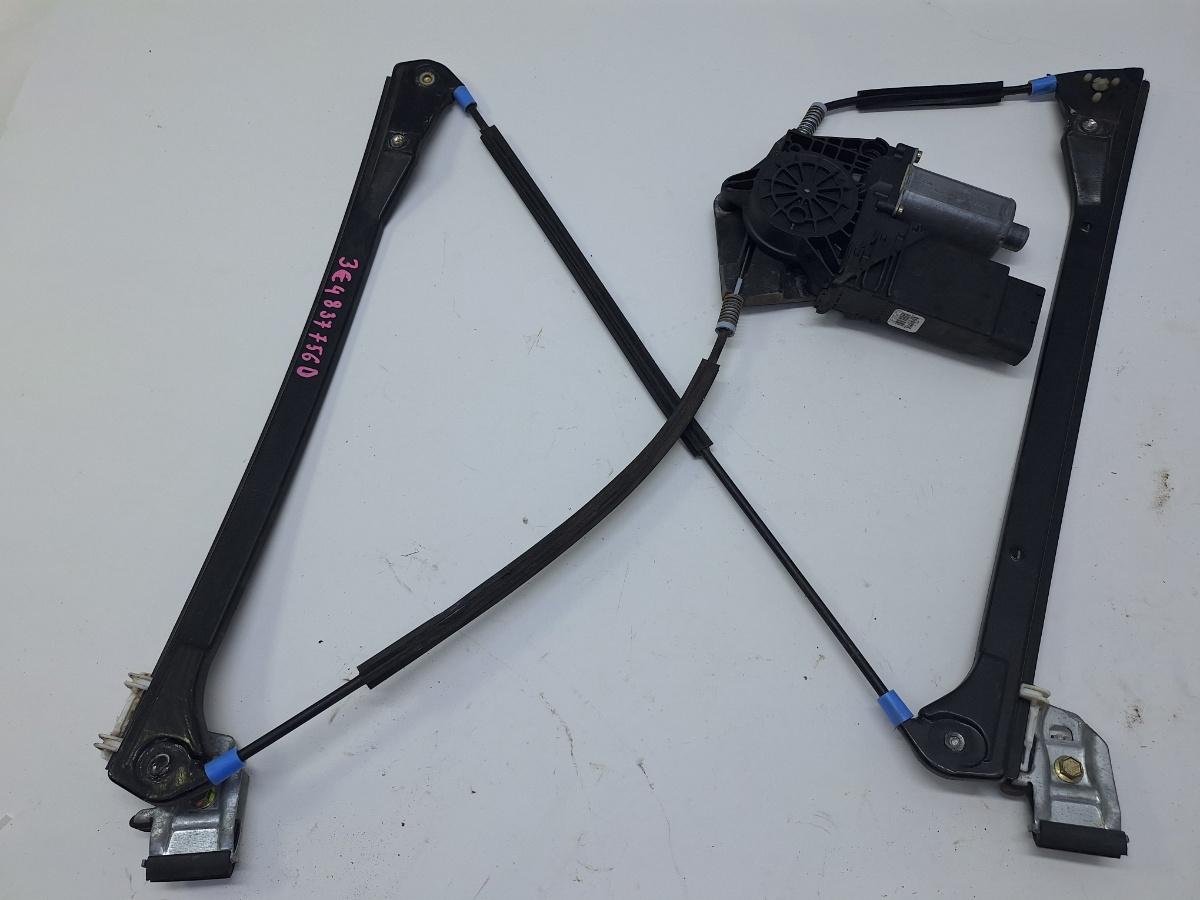 Macara geam dreapta fata VOLKSWAGEN PASSAT 3B3 2000 - 2005 1.9 TDI AVF, AWX 3B4837756D