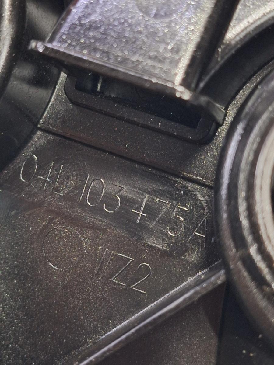 Capac culbutori VOLKSWAGEN TIGUAN 5N_ 2011 - 2016 2.0 TDI CFFB 04L103475A