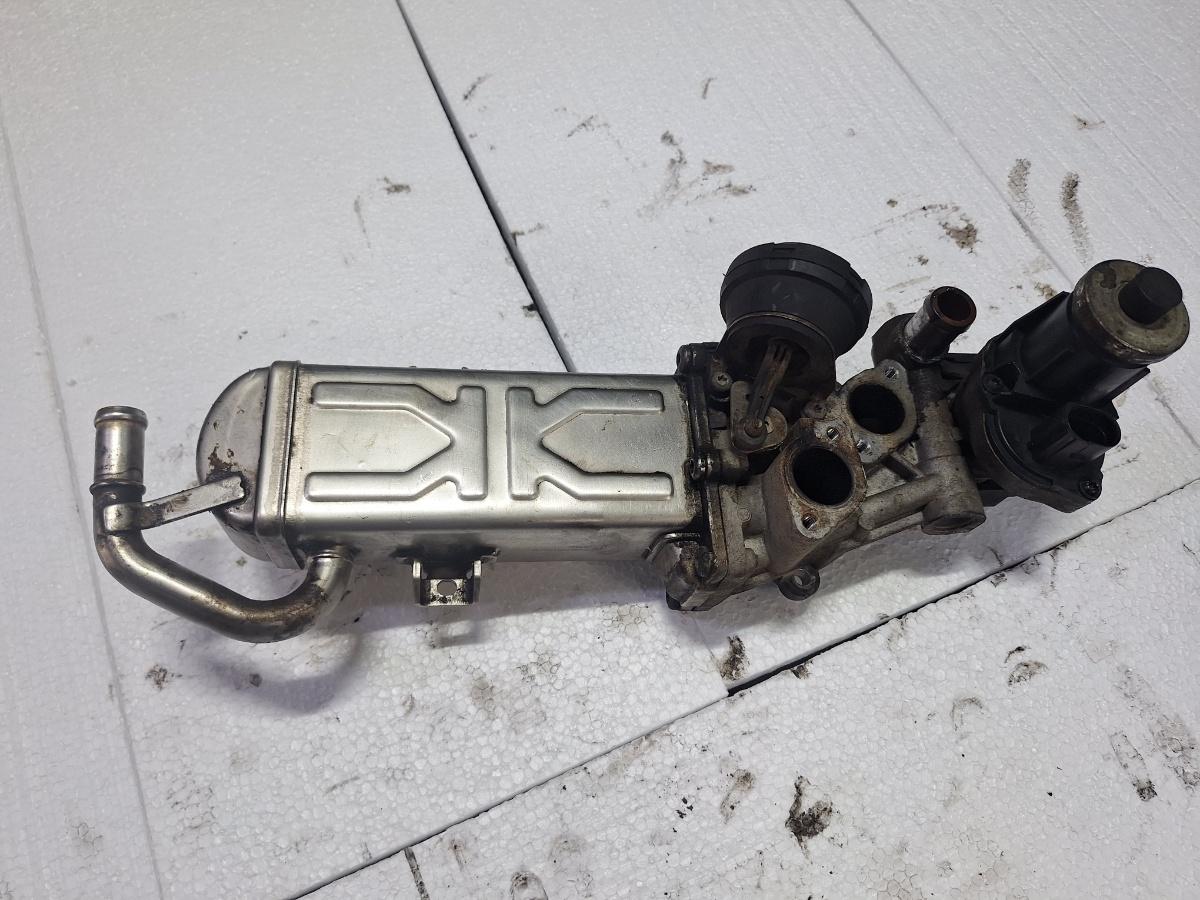 Racitor gaze cu egr VOLKSWAGEN TIGUAN 5N_ 2010 - 2015 2.0 TDI CBAB, CFFB Pierburg 709720000