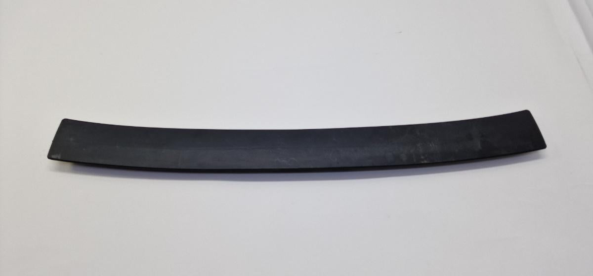 Capac armatura fata AUDI A4 IV Avant 8K5, B8 2007 - 2015 2.0 TDI CAGA, CJCA, CMEA, CMFA 8T0807217A