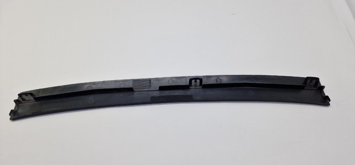 Capac armatura fata AUDI A4 IV Avant 8K5, B8 2007 - 2015 2.0 TDI CAGA, CJCA, CMEA, CMFA 8T0807217A