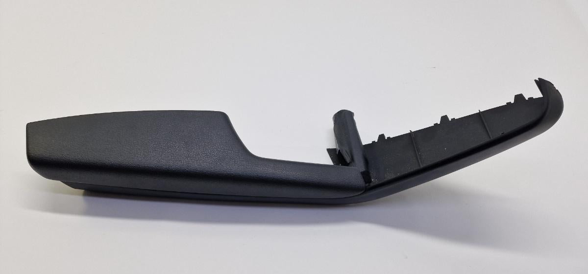 Maner interior portiera fata AUDI A4 IV Avant 8K5, B8 2007 - 2015 2.0 TDI CAGA, CJCA, CMEA, CMFA 8K1867585A