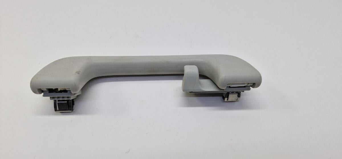 Maner de sustinere plafon spate stanga spate AUDI A4 IV Avant 8K5, B8 2007 - 2015 2.0 TDI CAGA, CJCA, CMEA, CMFA 8K0857607A