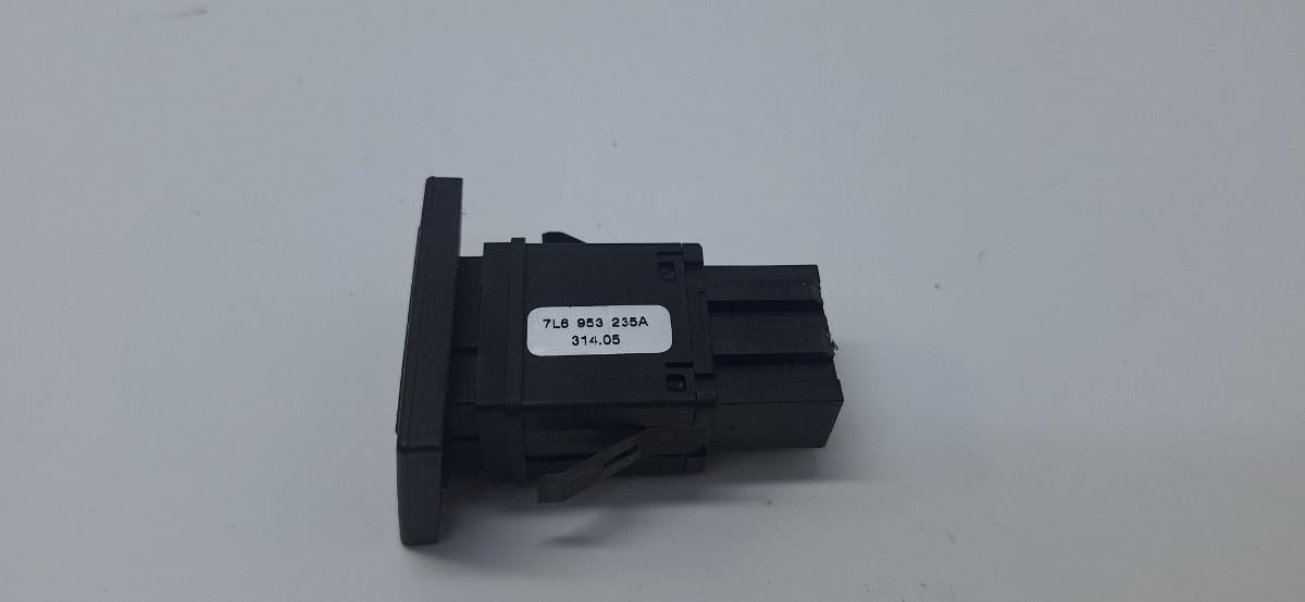 Buton avarii SOS VOLKSWAGEN TOUAREG 7LA, 7L6, 7L7 2002 - 2013 3.0 V6 TDI BKS, CATA 7L6953235A
