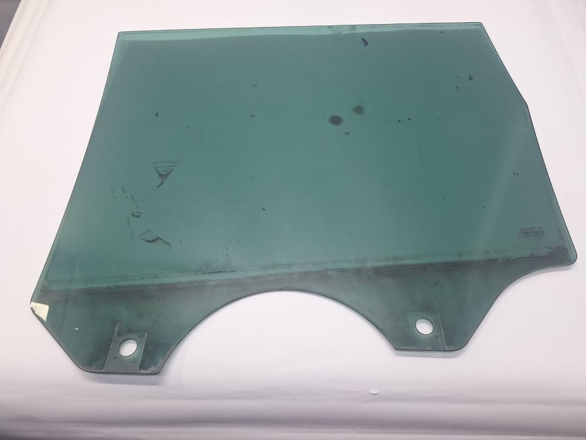 Geam portiera dreapta spate VOLKSWAGEN TOUAREG 7LA, 7L6, 7L7 2002 - 2013 3.0 V6 TDI BKS, CATA SAINT-GOBAIN 43R-000023 7L6845206E