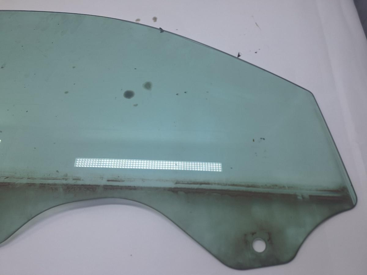 Geam portiera dreapta fata VOLKSWAGEN TOUAREG 7LA, 7L6, 7L7 2002 - 2013 3.0 V6 TDI BKS, CATA SAINT-GOBAIN 43R-001168 7L0845202F