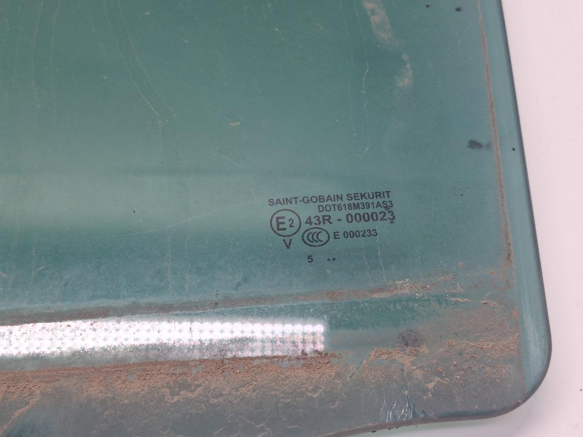 Geam portiera stanga spate VOLKSWAGEN TOUAREG 7LA, 7L6, 7L7 2002 - 2013 3.0 V6 TDI BKS, CATA SAINT-GOBAIN 43R-000023 7L6845205E