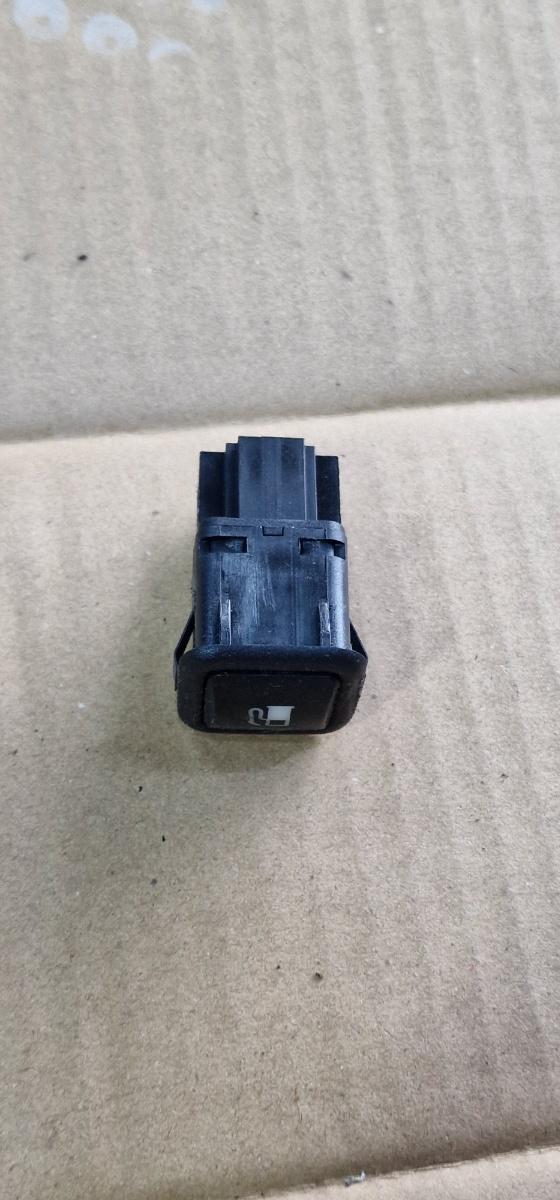 Buton deschidere usita rezervor VOLKSWAGEN GOLF IV Variant 1J5 1999 - 2006 1.9 TDI ATD, AXR 3B0959833A