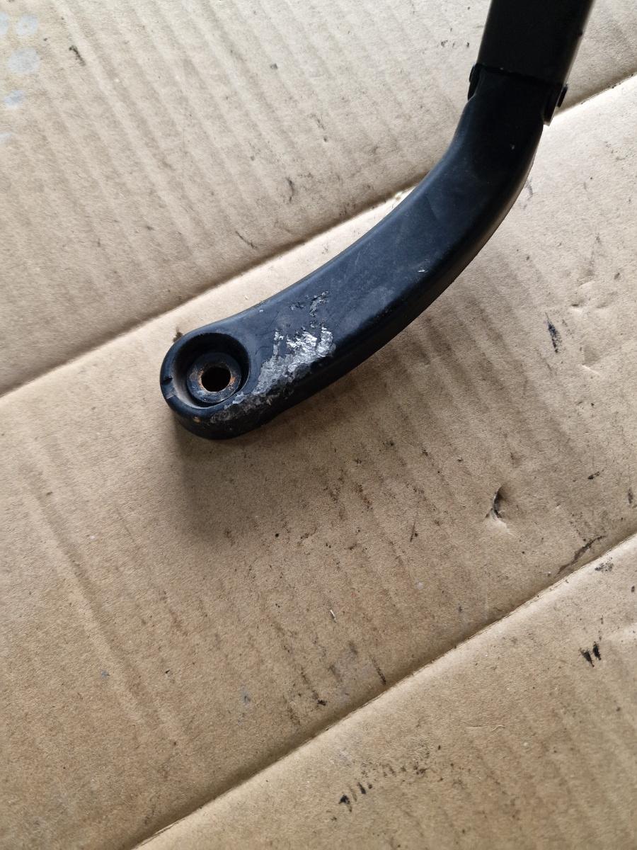 Brat stergator parbriz dreapta VOLKSWAGEN GOLF IV Variant 1J5 1999 - 2006 1.9 TDI ATD, AXR 1J1955410D