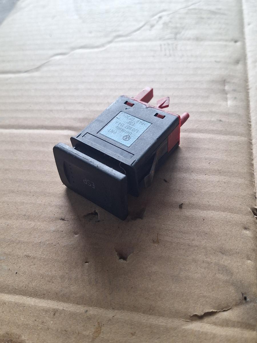 Comutator lumini de avarie VOLKSWAGEN GOLF IV Variant 1J5 1999 - 2006 1.9 TDI ATD, AXR 1J0927134A