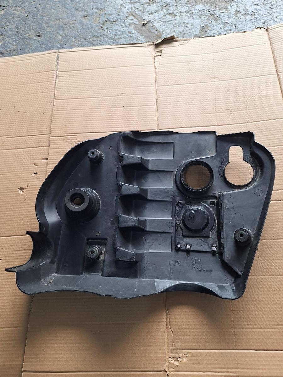 Capac motor (ornament) VOLKSWAGEN PASSAT 3B3 2000 - 2005 1.9 TDI AVF, AWX