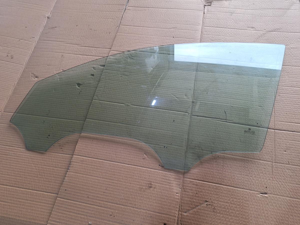 Geam portiera fata stanga VOLKSWAGEN PASSAT 3B3 2000 - 2005 1.9 TDI AVF, AWX 3B4845201