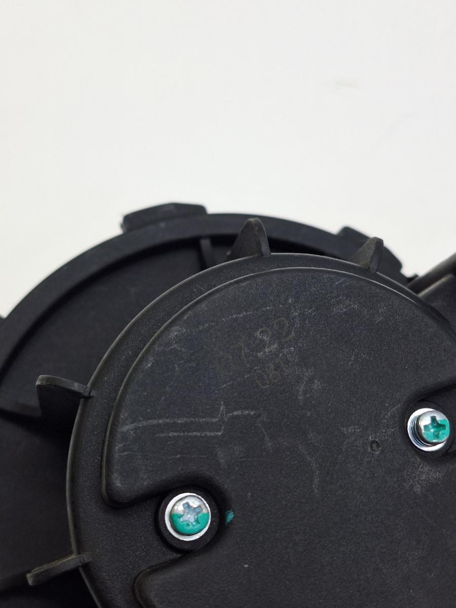Ventilator aeroterma AUDI A4 IV Avant 8K5, B8 2007 - 2015 2.0 TDI CAGA, CJCA, CMEA, CMFA 8K1820021C