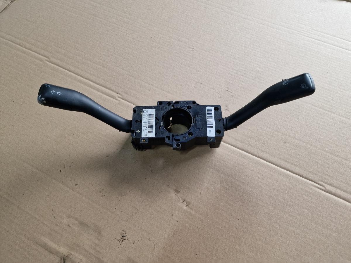 Ansamblu maneta stergatoare semnalizare VOLKSWAGEN PASSAT 3B3 2000 - 2005 1.9 TDI AVF, AWX 4B0953503E