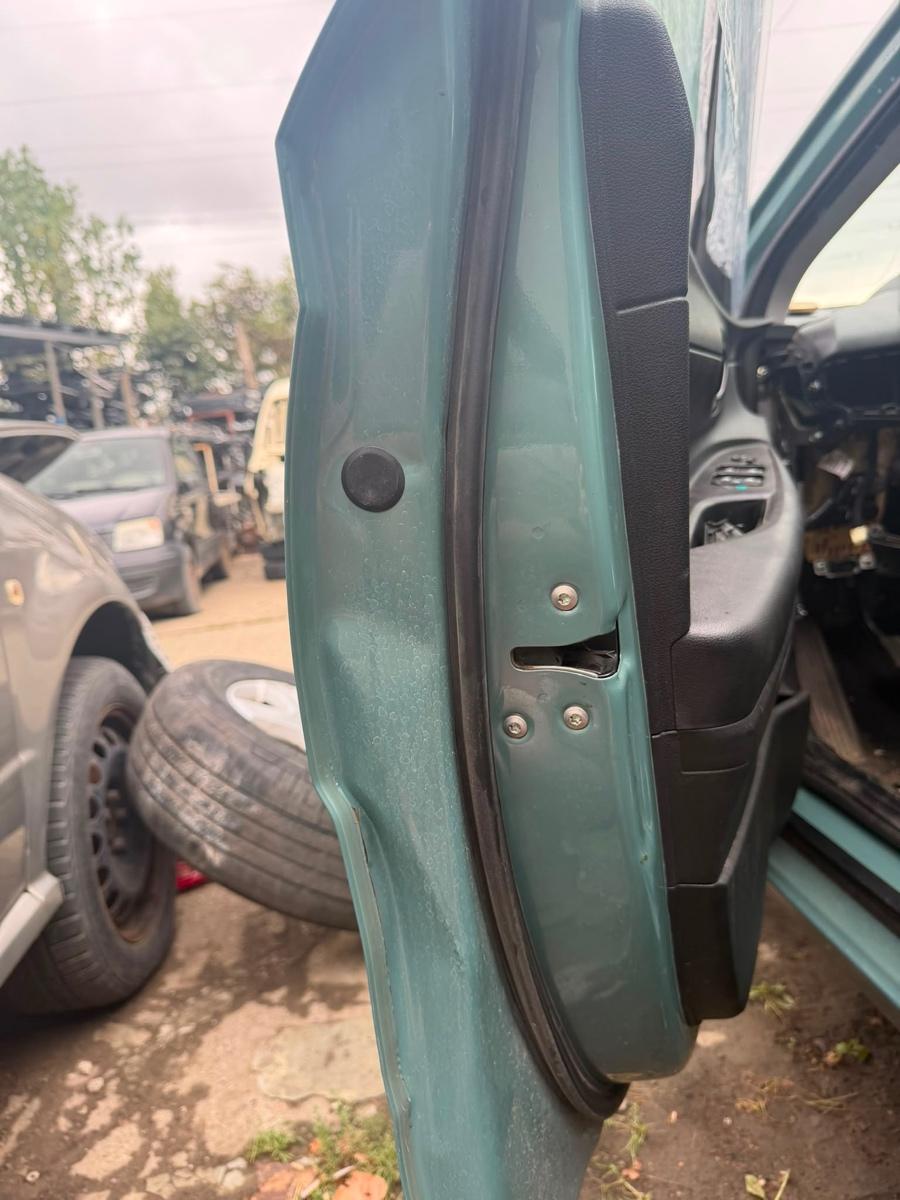 Usa Portiera fata stanga avariata HYUNDAI i20 BC3 [ 2020 -> ] 76003-Q0000 76003Q0000