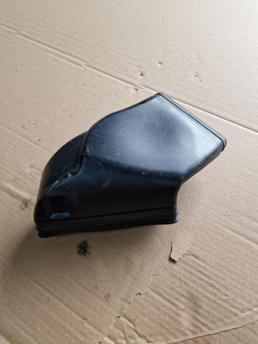 Furtun admisie aer VOLKSWAGEN PASSAT 3B3 2000 - 2005 1.9 TDI AVF, AWX 3B0129617D