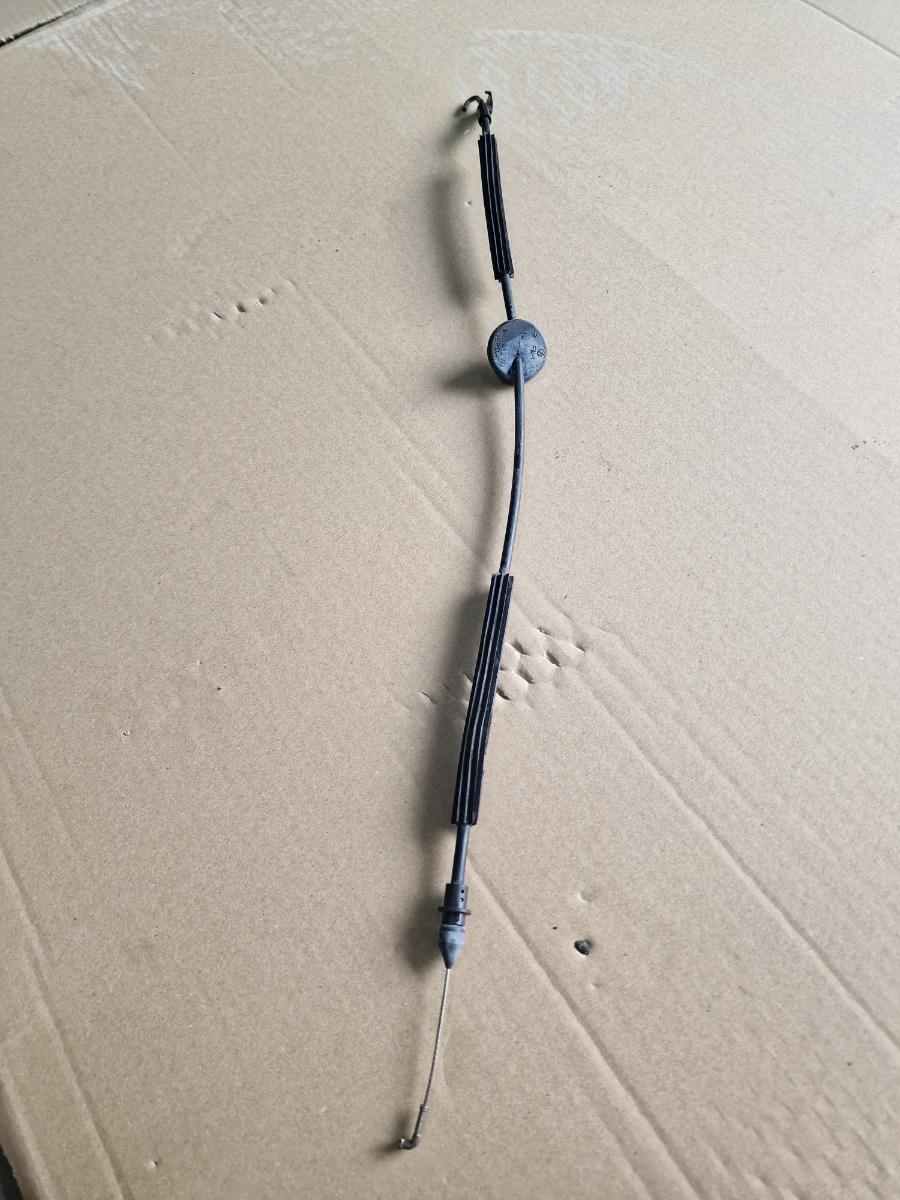 Cablu portiera fata VOLKSWAGEN PASSAT 3B3 2000 - 2005 1.9 TDI AVF, AWX 3B0837685E