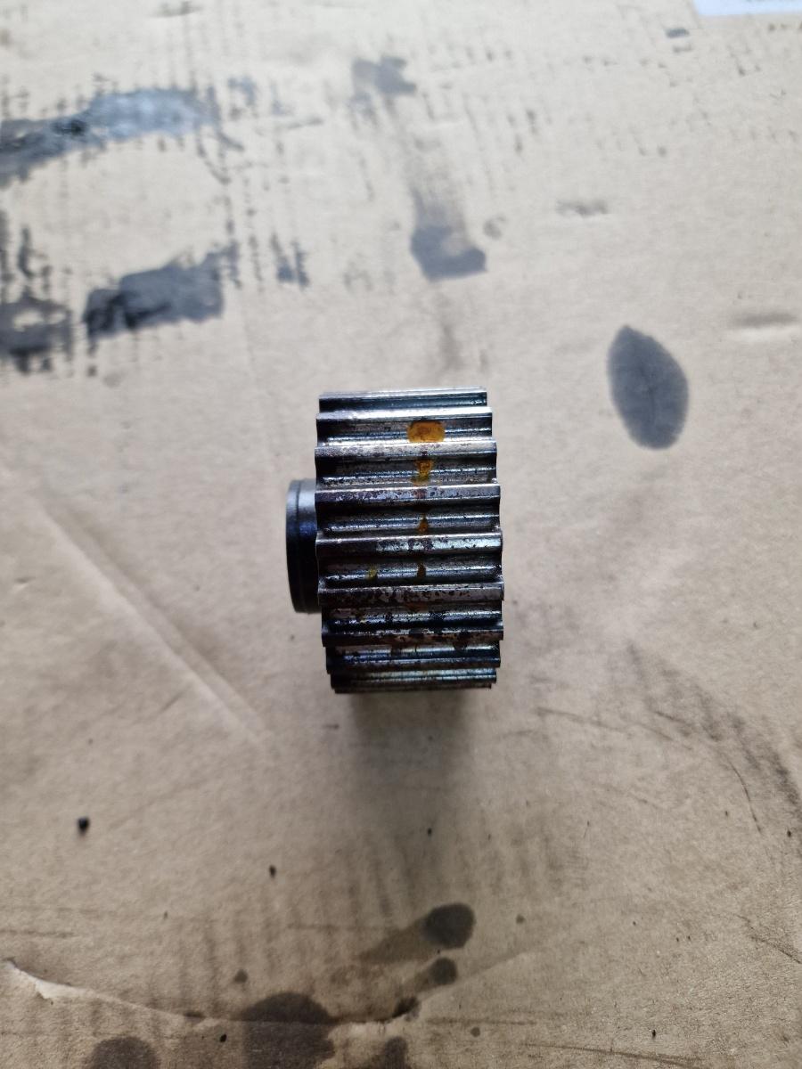 Pinion arbore cotit VOLKSWAGEN SHARAN 7M8, 7M9, 7M6 1995 - 2010 2.0 TDI BRT 038105263H