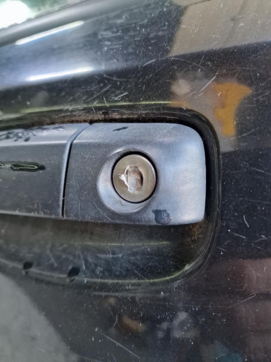 Maner exterior portiera stanga fata FIAT PANDA 169_ 2003 -> 1.1 187 A1.000 735371236