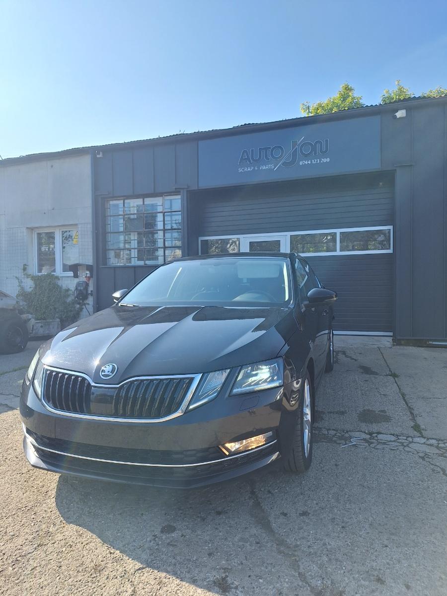 Dezmembrez SKODA OCTAVIA III 5E3, NL3, NR3 2019 2.0 TDI DFFA 110KW|150HP