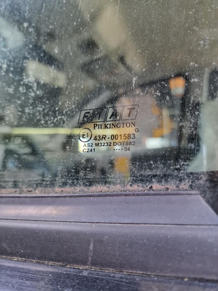 Geam portiera stanga fata FIAT PANDA 169_ 2003 -> 1.1 187 A1.000 PILKINTON 43R-001583 51770094