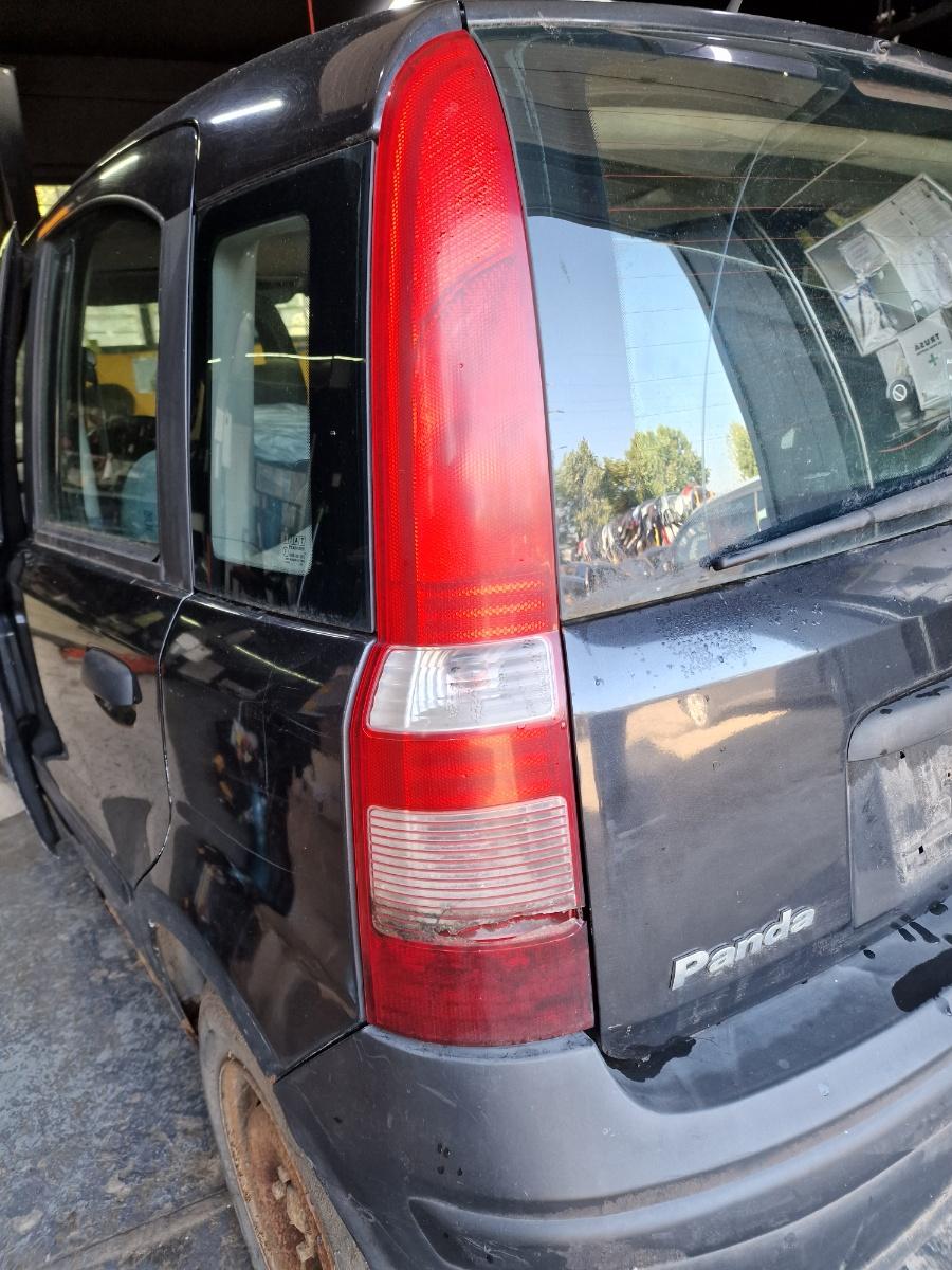 Lampa stanga spate FIAT PANDA 169_ 2003 -> 1.1 187 A1.000