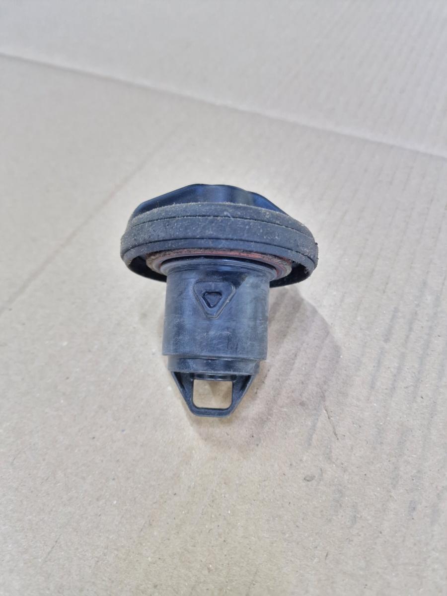Capac rezervor combustibil FIAT PANDA 169_ 2003 -> 1.1 187 A1.000 46820586