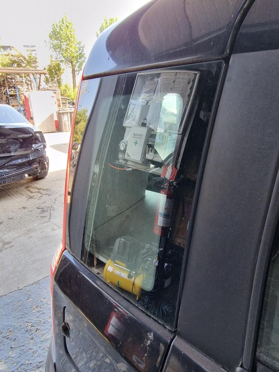 Geam lateral dreapta spate FIAT PANDA 169_ 2003 -> 1.1 187 A1.000 PILKINTON 43R-001583 51779902
