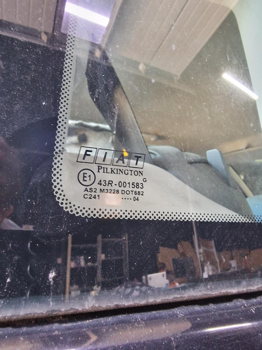 Geam lateral dreapta spate FIAT PANDA 169_ 2003 -> 1.1 187 A1.000 PILKINTON 43R-001583 51779902