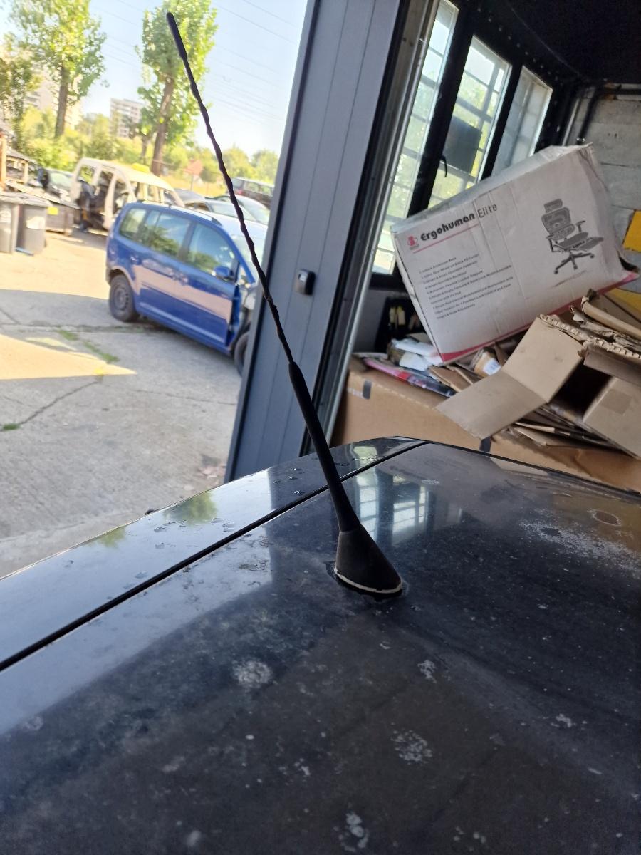 Antena radio FIAT PANDA 169_ 2003 -> 1.1 187 A1.000