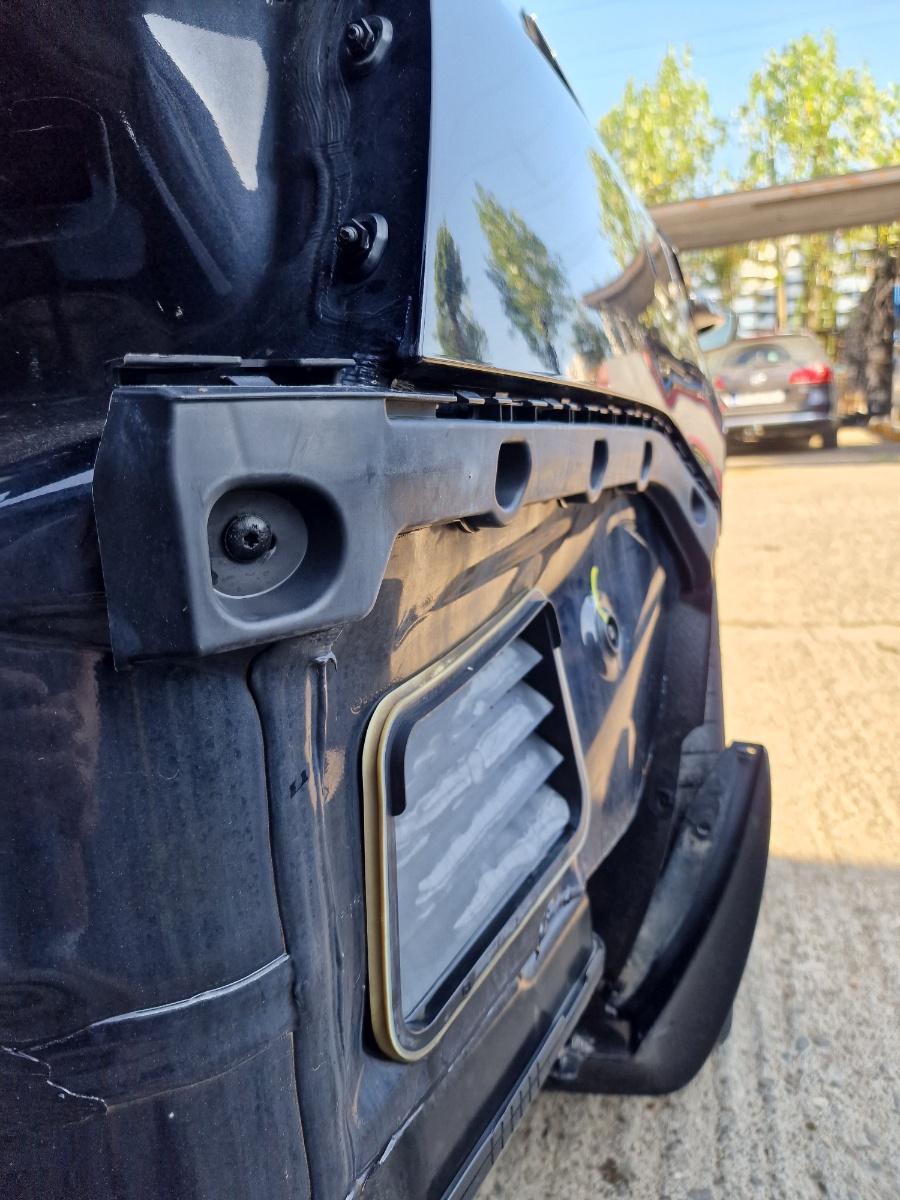 Suport bara de protectie dreapta spate SKODA OCTAVIA III 5E3, NL3, NR3 2012 -> 2.0 TDI CKFC, CRMB, CYKA, DFFA 5E5807394B