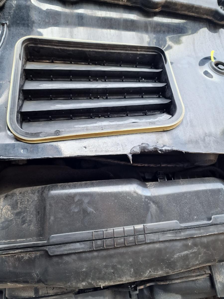 Grila ventilatie aripi spate SKODA OCTAVIA III 5E3, NL3, NR3 2012 -> 2.0 TDI CKFC, CRMB, CYKA, DFFA