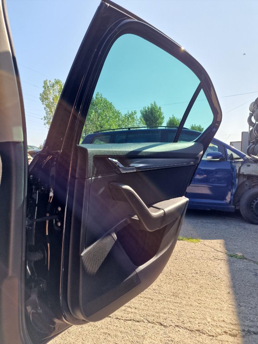 Usa dreapta spate LF9R SKODA OCTAVIA III 5E3, NL3, NR3 2012 ->